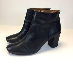 Nine West Women’s Black Genuine Leather Boots Sz 8